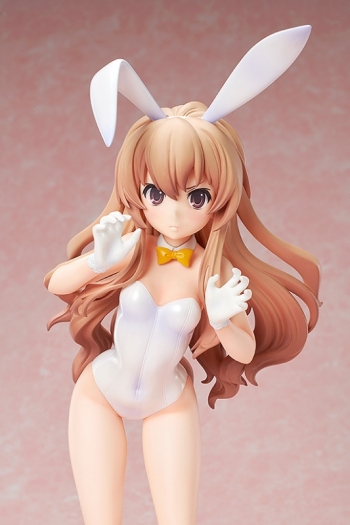 美少女フィギュア】とらドラ！ 逢坂大河 生足バニーVer. 1/4 完成品 