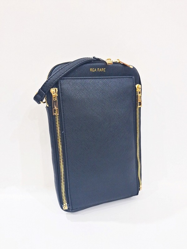 【グッズ-バッグ】ノンキャラオリジナル クルア フラットショルダーバッグ (ブラック)【REA RARE】