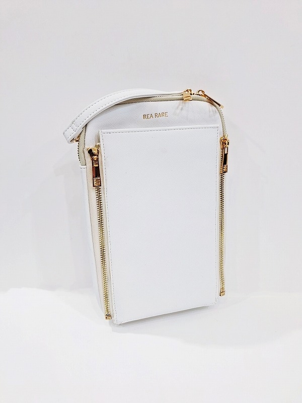 【グッズ-バッグ】ノンキャラオリジナル クルア フラットショルダーバッグ （ホワイト）【REA RARE】