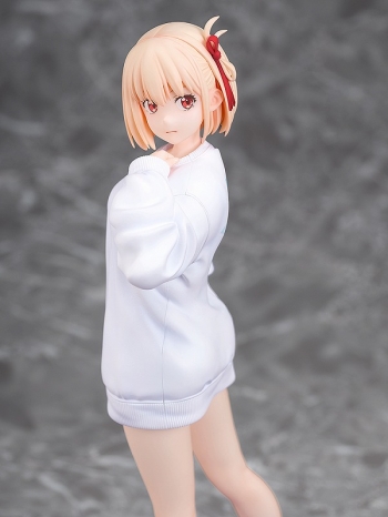 美少女フィギュア】リコリス・リコイル 錦木千束 オーバーサイズ 