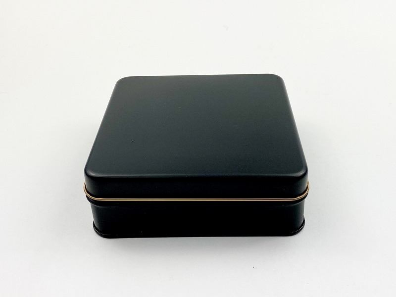 【グッズ-小物入れ】ノンキャラオリジナル カラフル缶ケース マットブラック スクエアタイプ