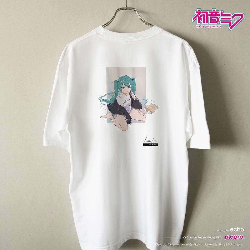 【グッズ-Tシャツ】初音ミク イラストレーターコラボ 半袖Tシャツ 八三モデル Mサイズ【CHORD】