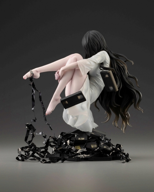 美少女フィギュア】HORROR美少女 貞子 1/7 完成品フィギュア | アニメイト