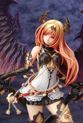 美少女フィギュア】神撃のバハムート ダークエンジェル・オリヴィエ 1 