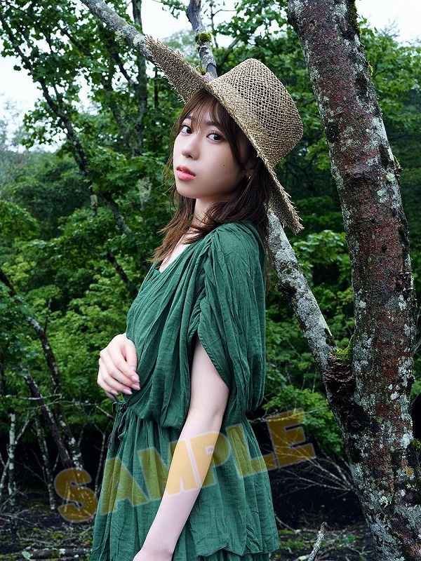 セクシーな榊由美子と松嶋みちるの抱き枕カバーが予約受付中 