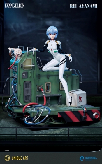 美少女フィギュア】新世紀エヴァンゲリオン 綾波レイ 1/4 収蔵級 