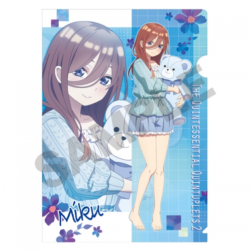 グッズ クリアファイル 五等分の花嫁 シングルクリアファイル 三玖 ぬいぐるみ抱っこ アニメイト