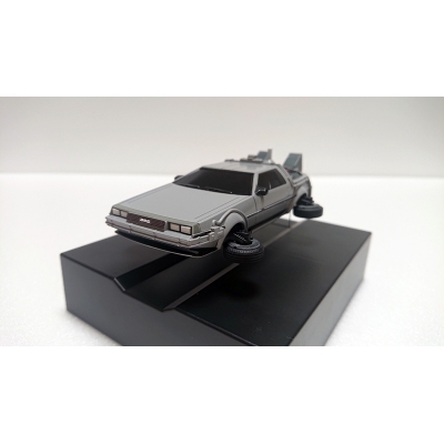 【フィギュア】フローティングモデル バックトゥザフューチャー2 タイムマシン 1/43
