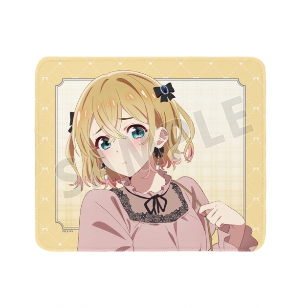 【グッズ-マウスパッド】TVアニメ『彼女、お借りします』 描き下ろし 七海麻美 ガーリーファッションver. マウスパッド【再販】