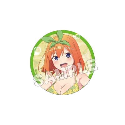 【グッズ-バッチ】五等分の花嫁∽ 描き下ろし缶バッジ(水着)中野 四葉【再販】