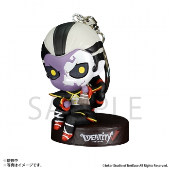 フィギュア】Identity V 第五人格 きゃらぺいっ！ 白黒無常(范無咎 