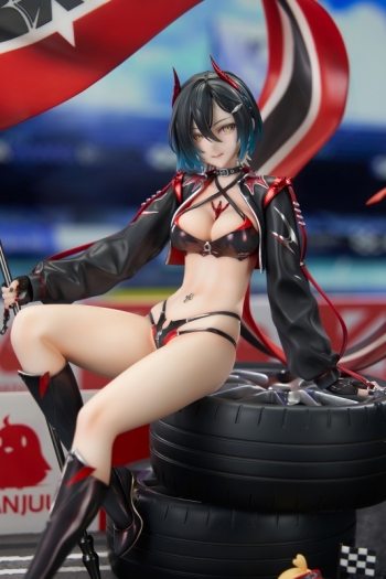 美少女フィギュア】アズールレーン ウルリッヒ・フォン・フッテン 孤高 