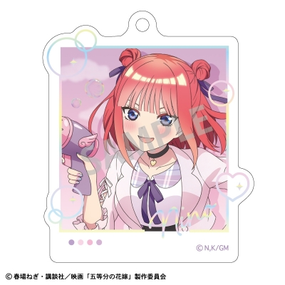 【グッズ-キーホルダー】映画「五等分の花嫁」 オーロラ箔押しキーホルダー 中野二乃 バブルガン