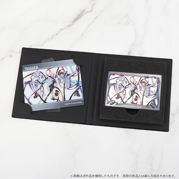 【グッズ-スタンドポップ】アイドリッシュセブン ブック型スタンド/TRIGGER(B)10周年記念ビジュアル