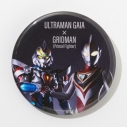 【グッズ-バッチ】ウルトラマン 缶バッジ ウルトラマンガイア×グリッドマン(Primal Fighter)の画像