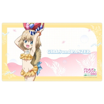 【グッズ-デスクマット】ガールズ&パンツァー 最終章 描き下ろしラバーマット(カチューシャ/リゾート水着)