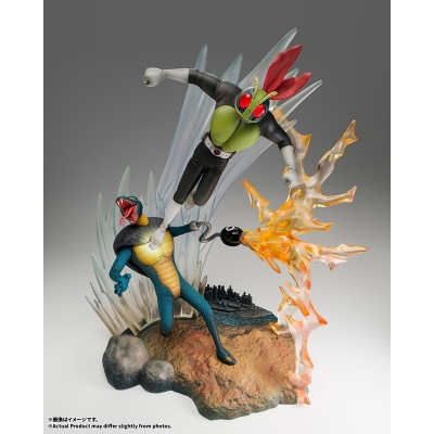 【フィギュア】フィギュアーツZERO 仮面ライダー 『仮面ライダー』より<仮面ライダー対コブラ男>