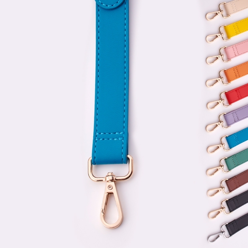 【グッズ-化粧雑貨】OZaKKa 推し活キャリーメイクボックス ショルダーベルト（ブルー）