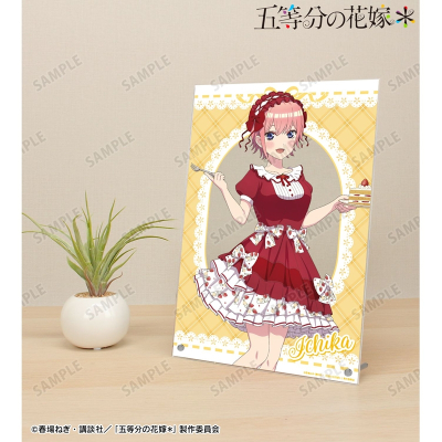 【グッズ-置きもの】五等分の花嫁* 描き下ろし 中野一花 ショートケーキイメージコーデver. A4アクリルパネル