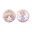 【グッズ-バッチ】カードキャプターさくら クリアカード編 木之本 桜 ちびキャラ みんなで旅行ver. ホログラム缶バッジ2個セットの画像
