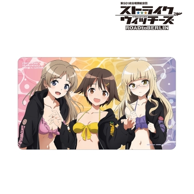 【TCG-マット】第501統合戦闘航空団 ストライクウィッチーズ ROAD to BERLIN arti-mate マルチデスクマット 宮藤&リーネ&ペリーヌ 描き下ろし 水着ver.【アニメイト限定】