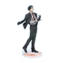 【グッズ-スタンドポップ】TVアニメ『SAKAMOTO DAYS』 描き下ろし 南雲 スーツの歩みver. 特大アクリルスタンドの画像