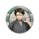 【グッズ-バッチ】TVアニメ『進撃の巨人』 描き下ろし リヴァイ 和服ver. BIG缶バッジの画像