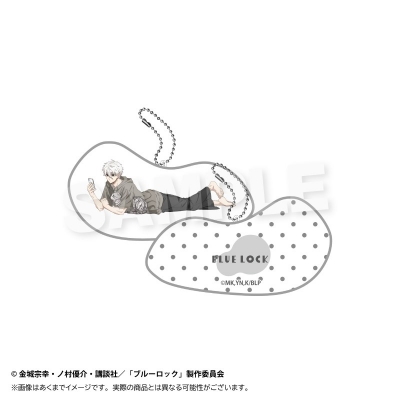 【グッズ-キーホルダー】ブルーロック クッションキーホルダー 猫と戯れver. 凪 誠士郎