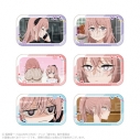 【グッズ-バッチ】その着せ替え人形は恋をする Season2 コレクションスクエア缶バッジ 乾 紗寿叶 ver.の画像