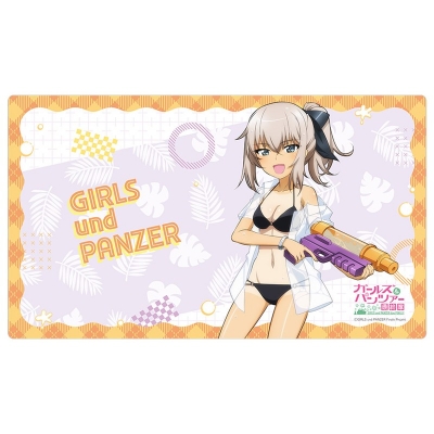 【TCG-マット】ガールズ&パンツァー 最終章 描き下ろしラバーマット(逸見エリカ/水鉄砲 日焼けVer.)