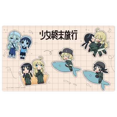 【グッズ-デスクマット】少女終末旅行 ラバーマット(ミニキャラ)