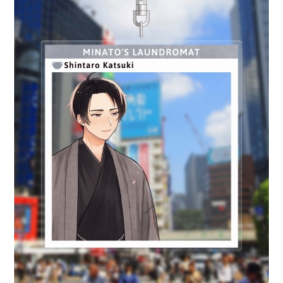 【グッズ-キーホルダー】みなと商事コインランドリー 缶爪さわ先生 描き下ろし 香月 慎太郎 和服ver. フォトフレーム風BIGアクリルキーホルダー【アニメイト先行販売】