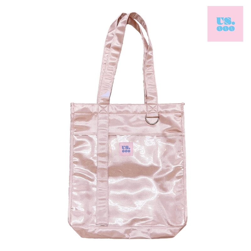 【グッズ-バッグ】ノンキャラオリジナル SATIN X ラメ Dカン付き トートバッグ L-PINK【Us.ooo】