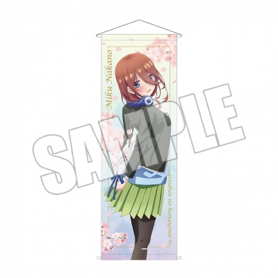 【グッズ-タペストリー】五等分の花嫁∽ B2半裁タペストリー<FIVE Memories サクラサク! 三玖>