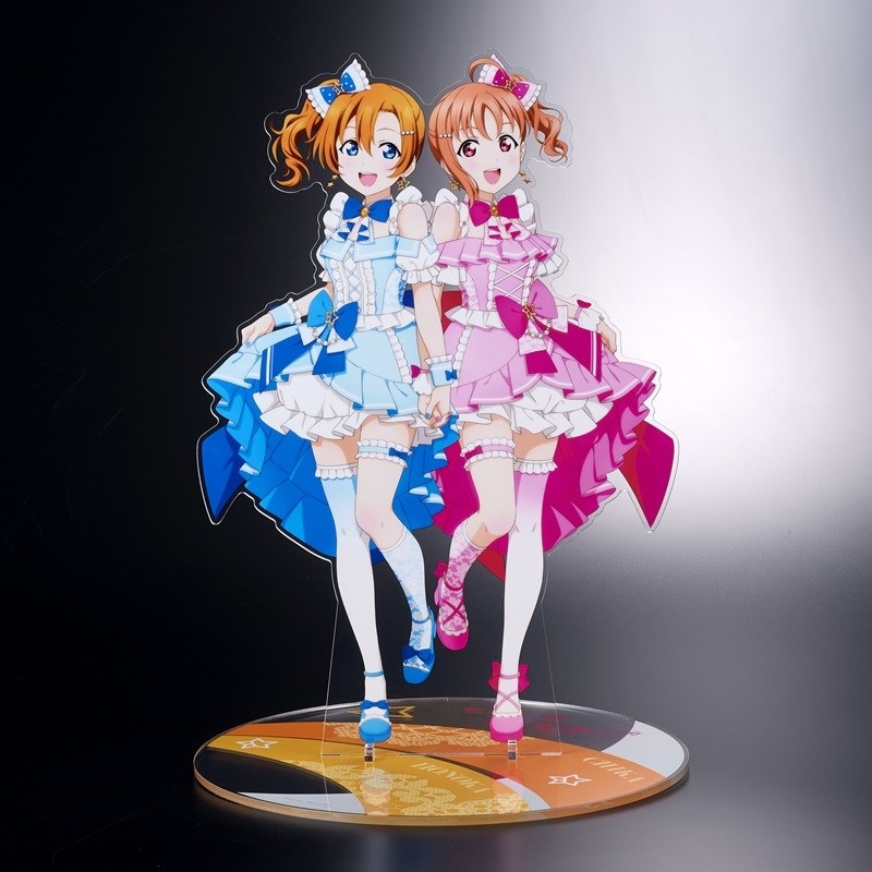 【グッズ-スタンドポップ】ラブライブ！×ラブライブ！サンシャイン!! POP UP STORE～μ's×Aqours Special Collaboration～ 1/4スケールBIGアクリルフィギュア【μ's×Aqours】 高坂穂乃果×高海千歌