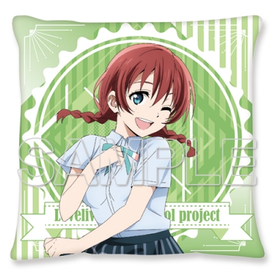 【グッズ-クッション】ラブライブ!虹ヶ咲学園スクールアイドル同好会 クッション Ver.エマ・ヴェルデ