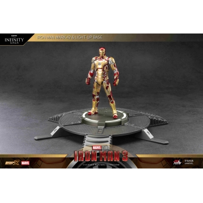 【アクションフィギュア】7インチ Xシリーズ アイアンマン MK42&ライトアップスタンドセット